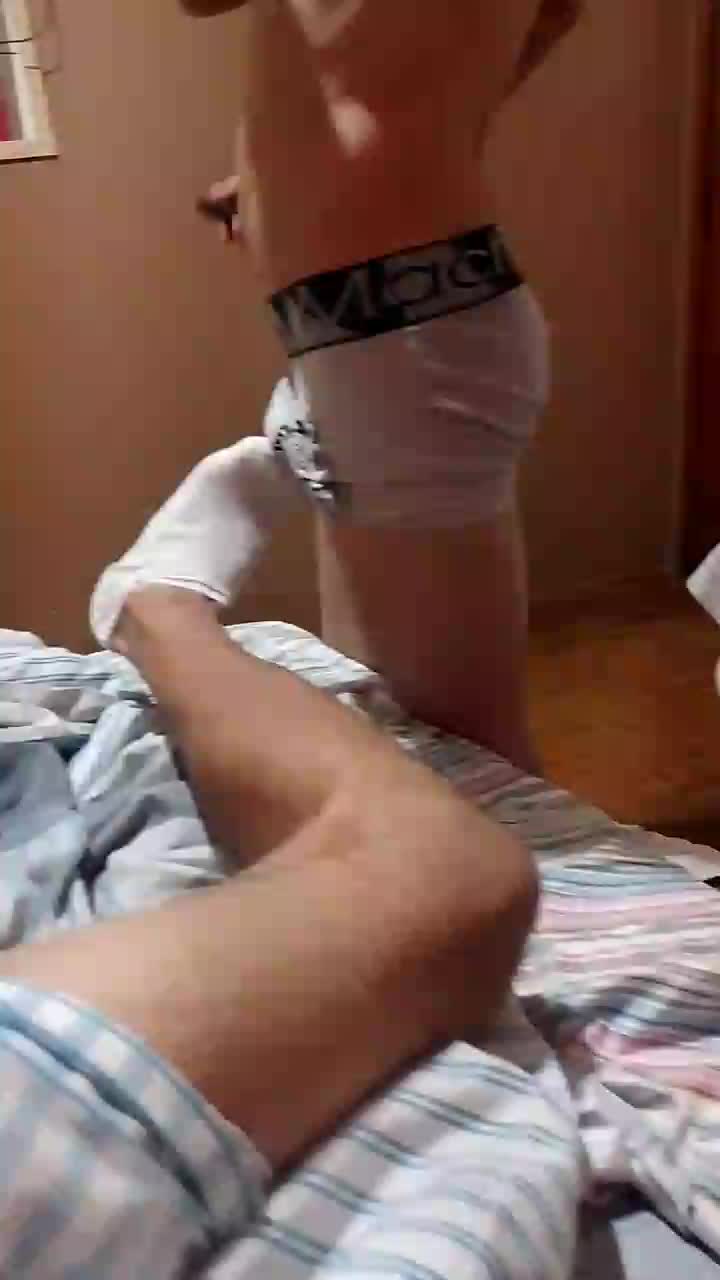 View or download file guilherme230e on 2023-01-22 from cam4