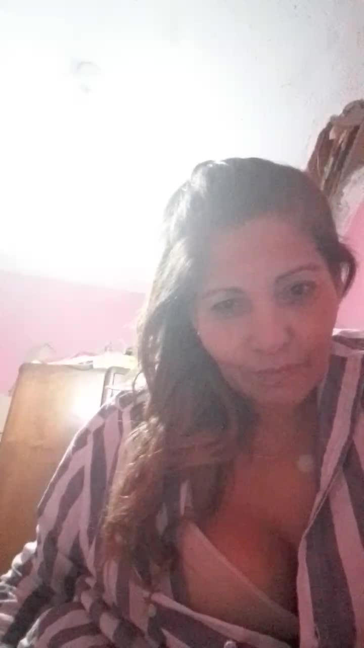 View or download file marisol141 on 2023-06-13 from cam4