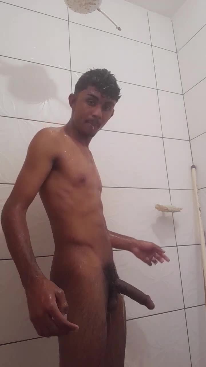 View or download file novin07_ on 2023-07-23 from cam4